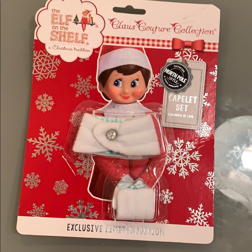 Elf on the shelf accessories capelet set